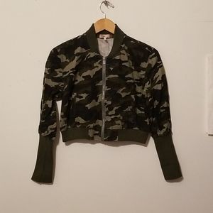36 Point 5 Camo Jacket